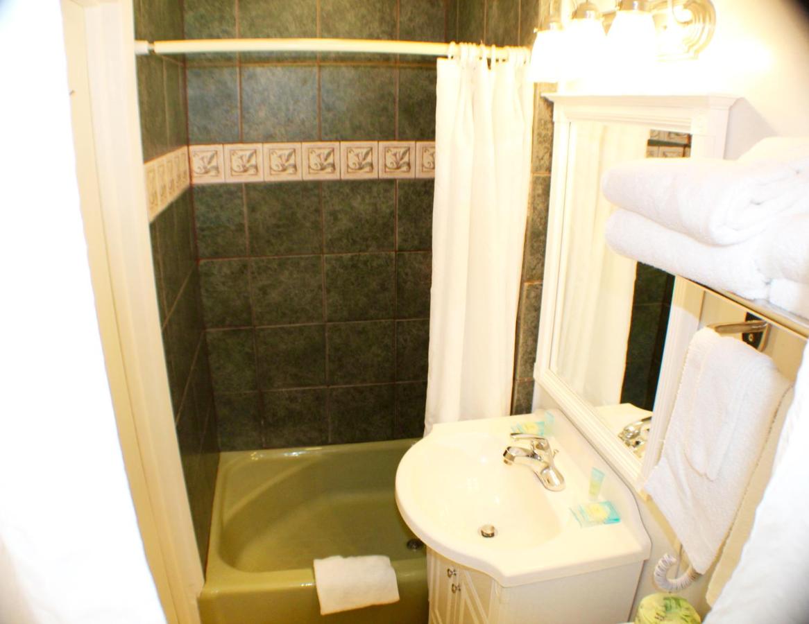 Double Room with Two Double Beds