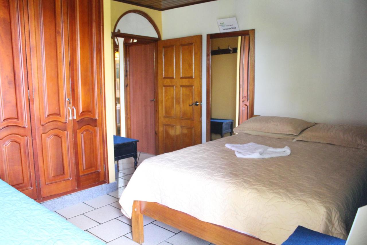 Economy Triple Room with Shared Bathroom