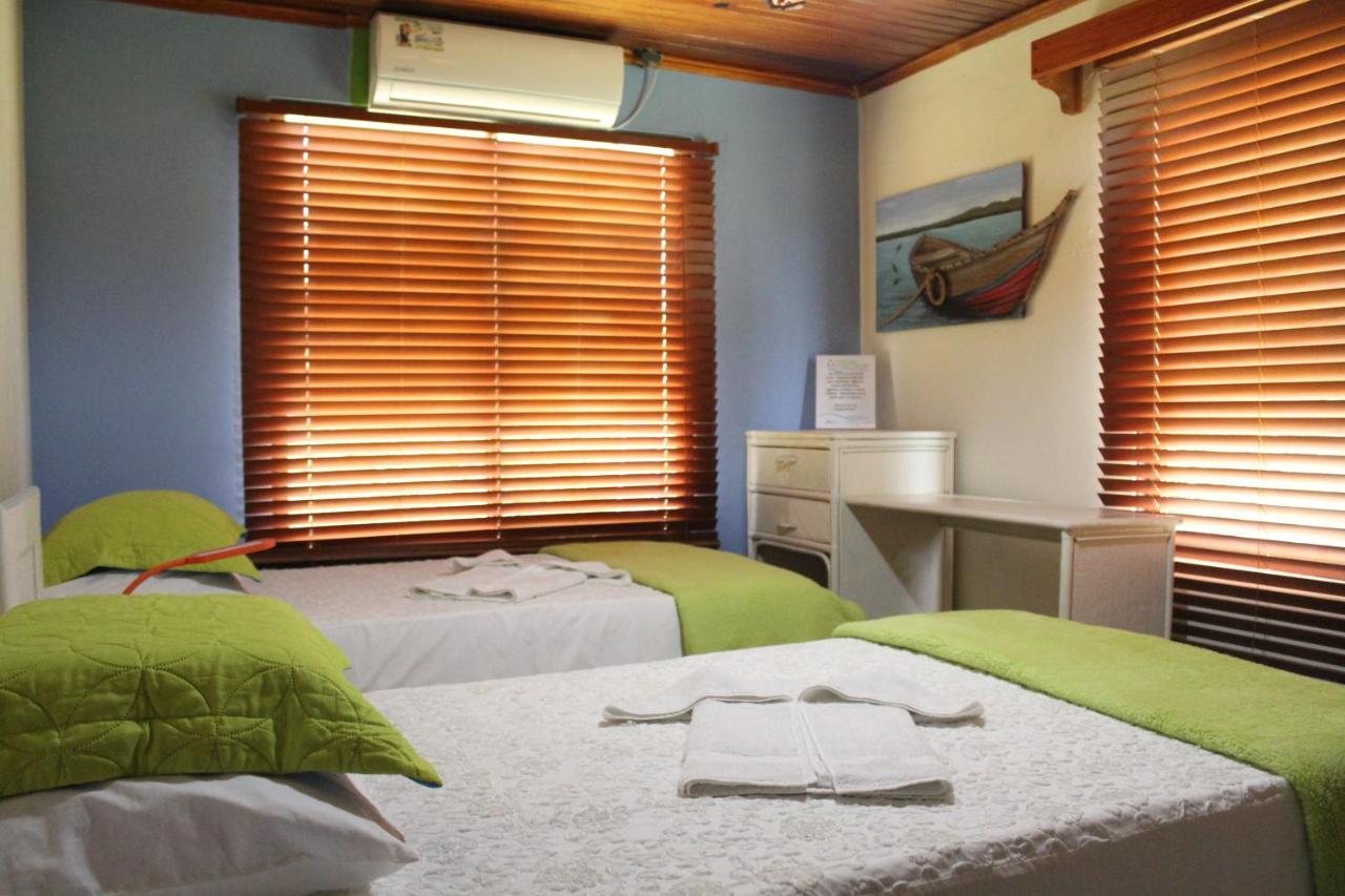 Twin Room with Shared Bathroom