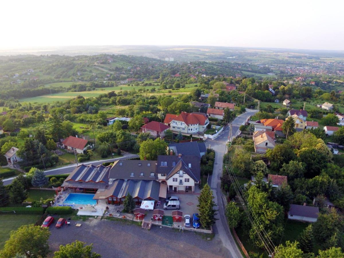 Vándor Vigadó - B&B Zalaegerszeg