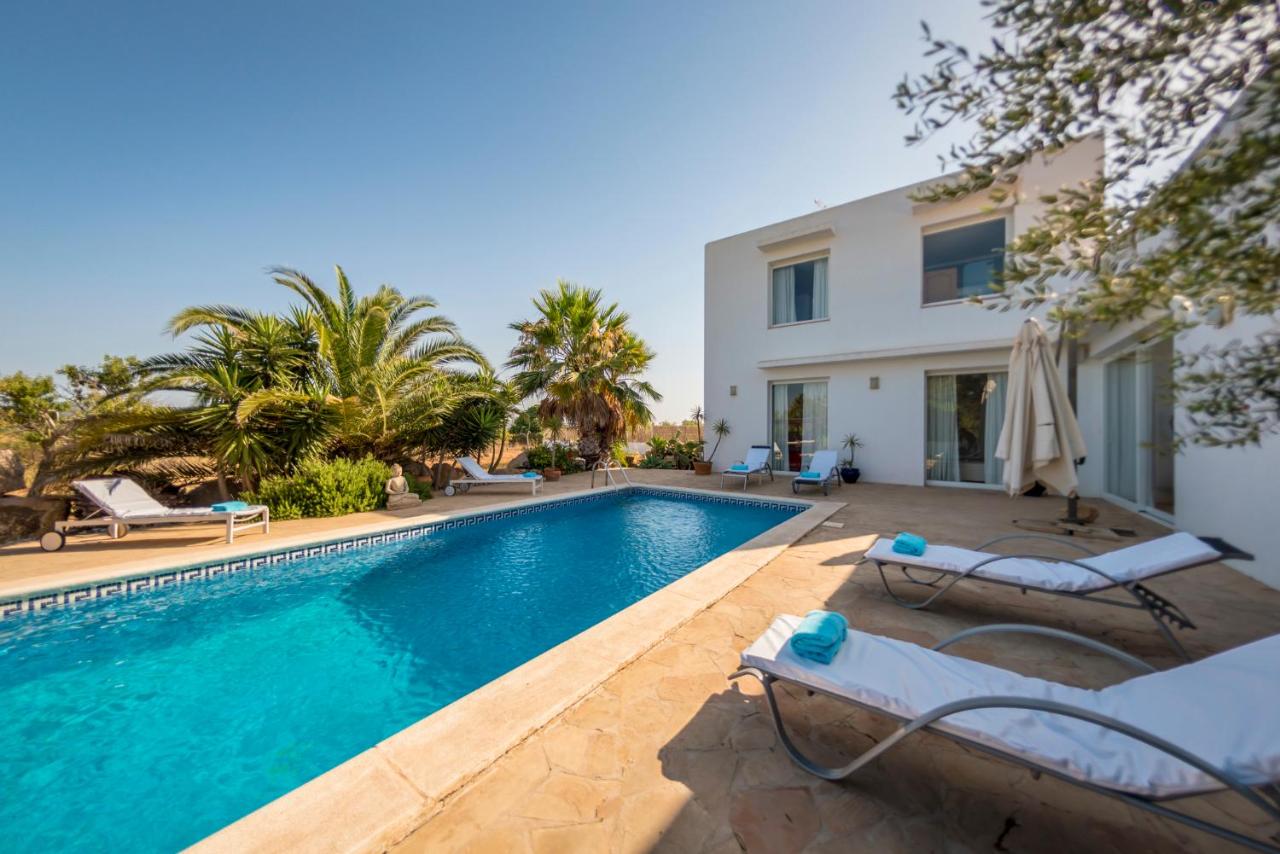 B&B Sant Jordi De Ses Salines - Villa Can Massaueta - Bed and Breakfast Sant Jordi De Ses Salines