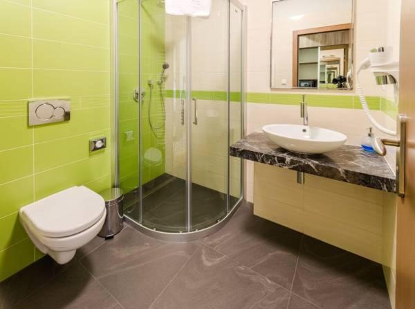 Habitación Doble con baño privado - 1 o 2 camas