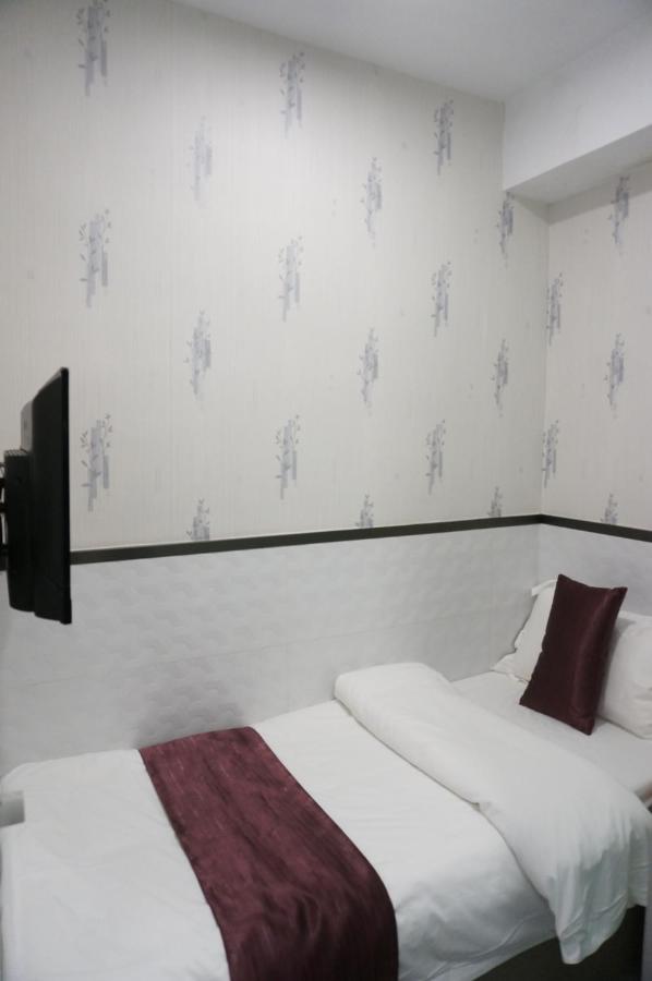 Camera Singola con Bagno Privato