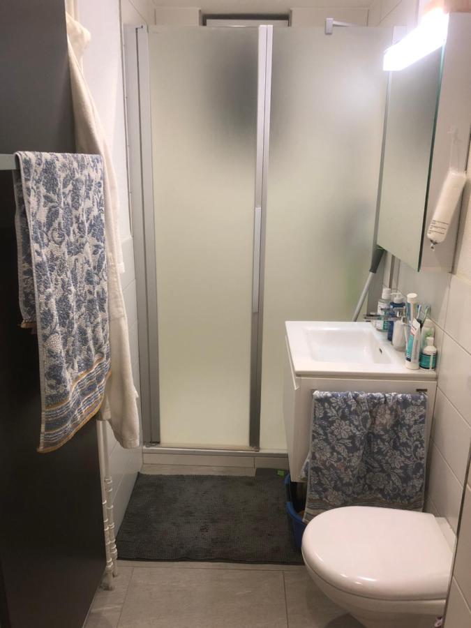 Homestay Zürich HB Room - B&B Zurich