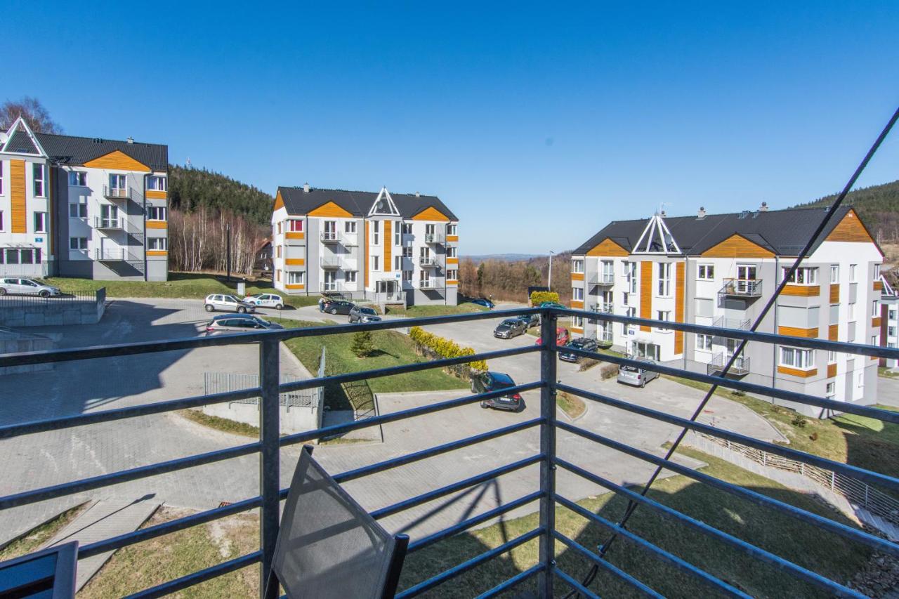 One-Bedroom Apartment (jASpisowy)