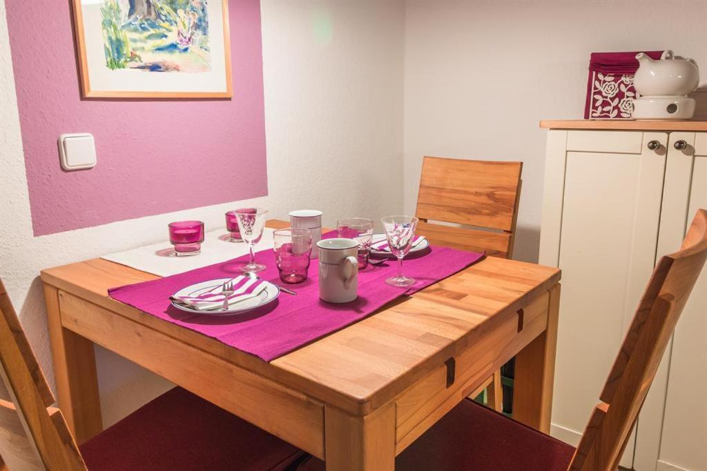 B&B Kiel - Ferienwohnung Küssner - Bed and Breakfast Kiel