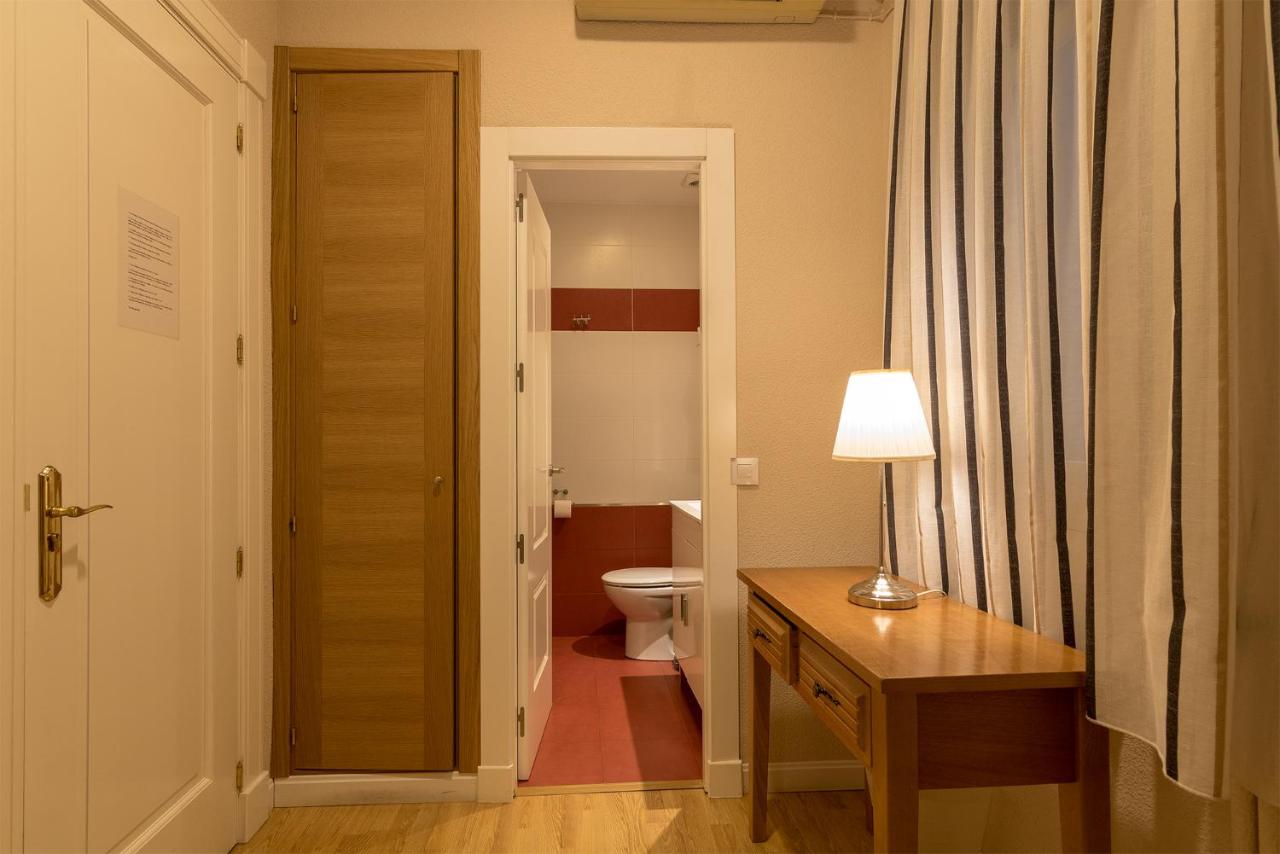 Camera Singola con Bagno Privato
