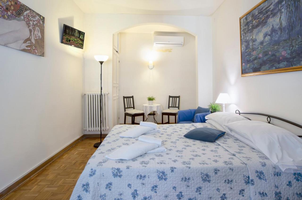 Habitación Doble con baño privado externo