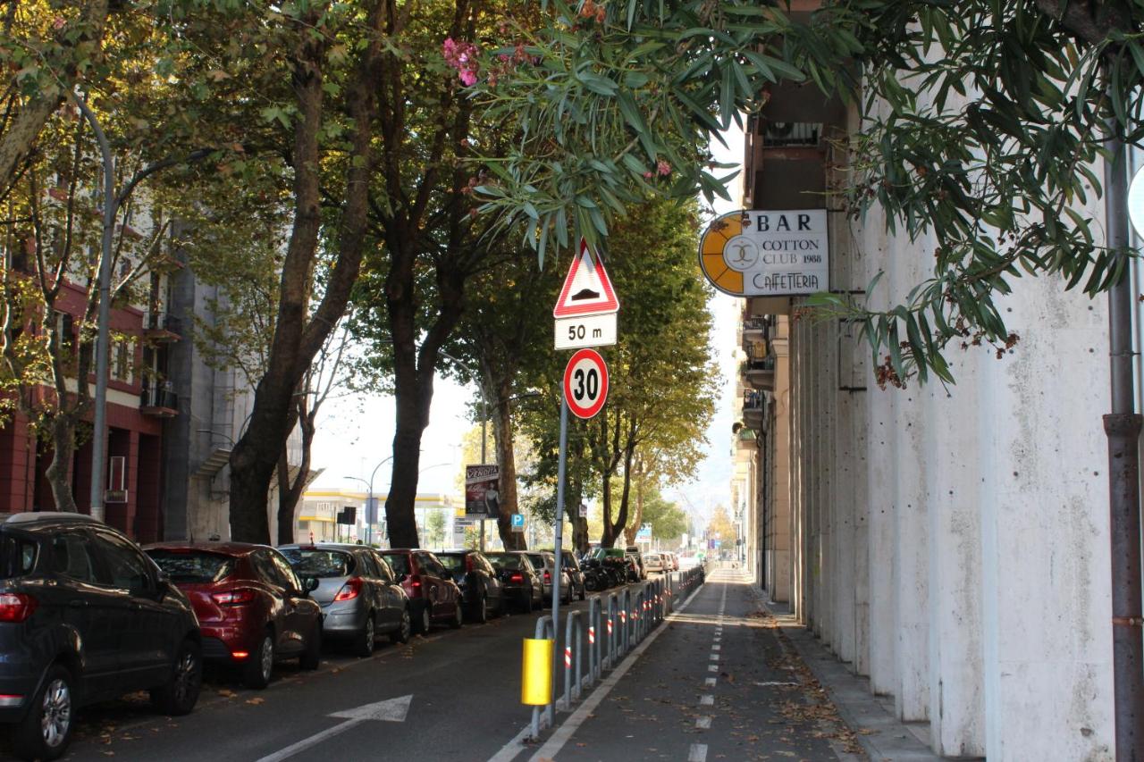 Down Town Cesar - B&B La Spezia