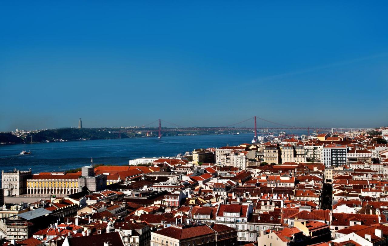 Luxuriöse Suite mit Terrasse und Panoramablick auf den Fluss, die Burg und die Stadt - Dachgeschoss