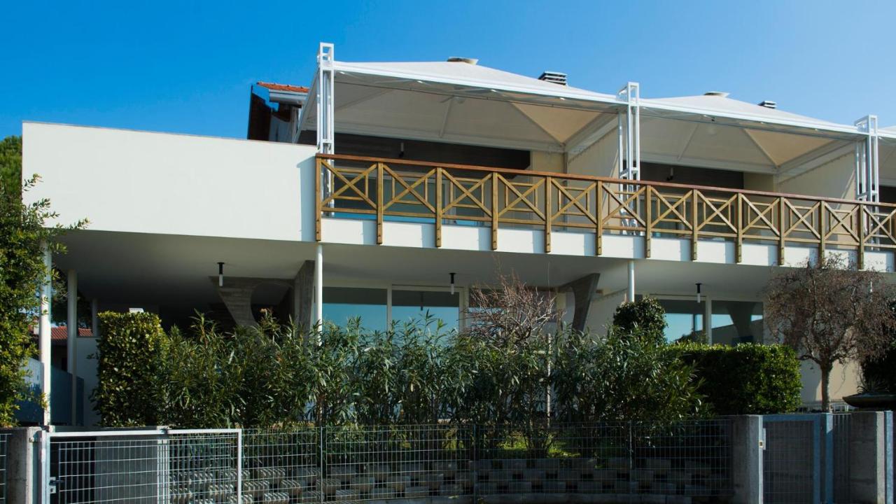 Marina Uno View Apartment - B&B Lignano Sabbiadoro