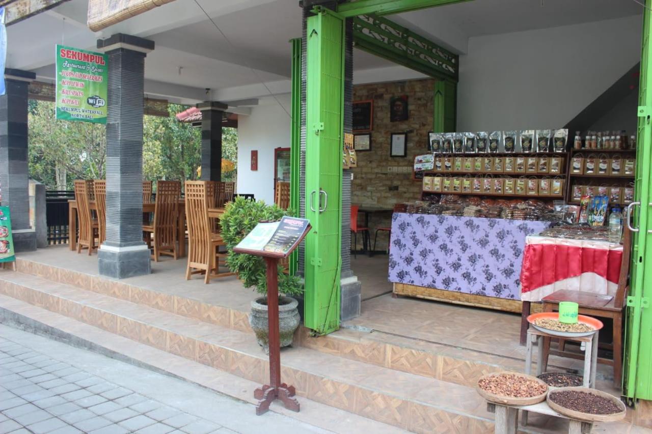 Sekumpul Accommodation - B&B