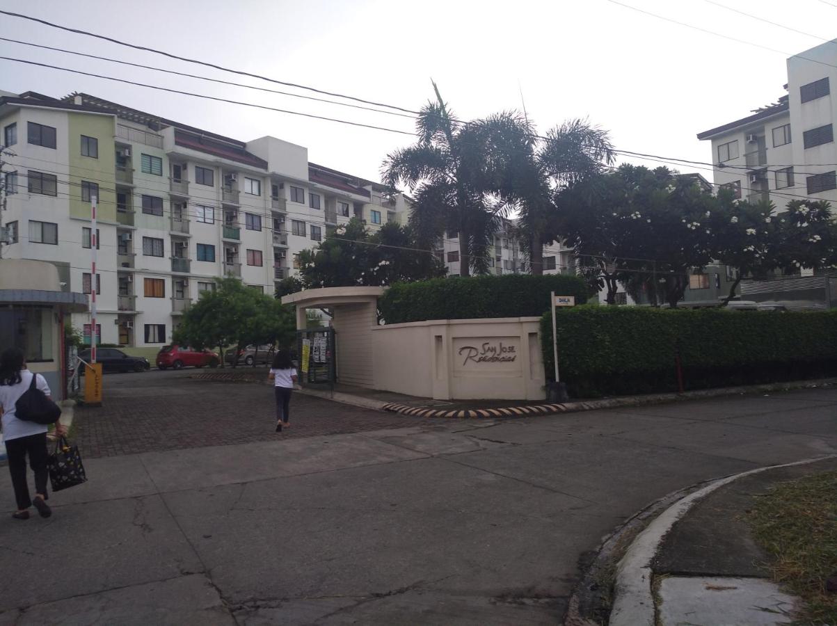 Spacious Studio unit beside Enchanted Kingdom at Santa Rosa City Laguna - B&B
