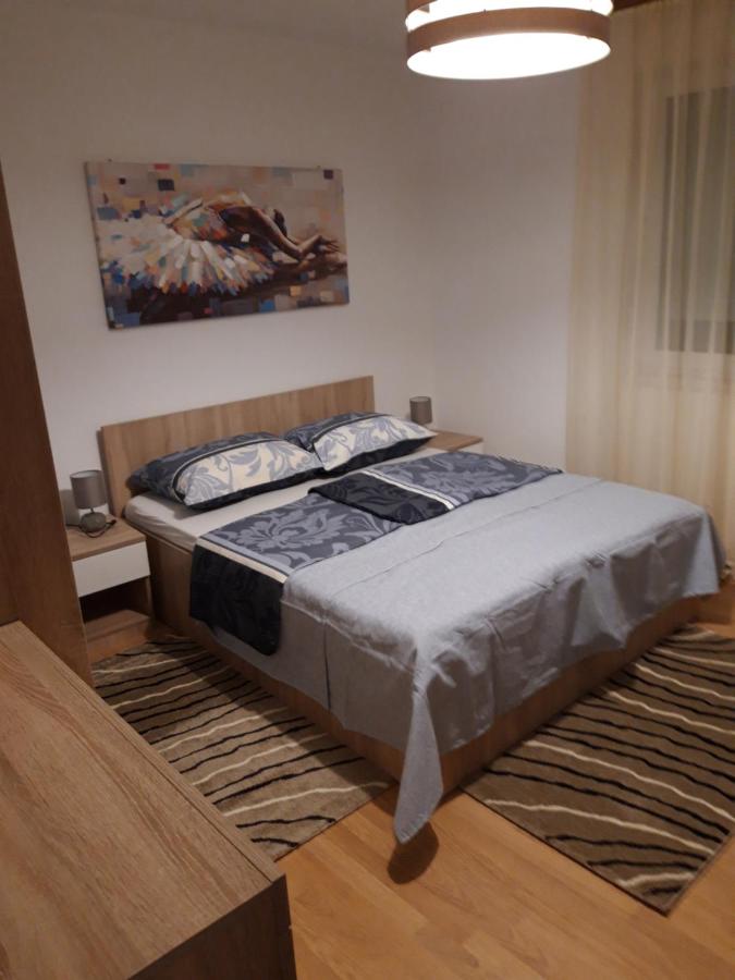 B&B Osijek - Apartman Centros - Bed and Breakfast Osijek