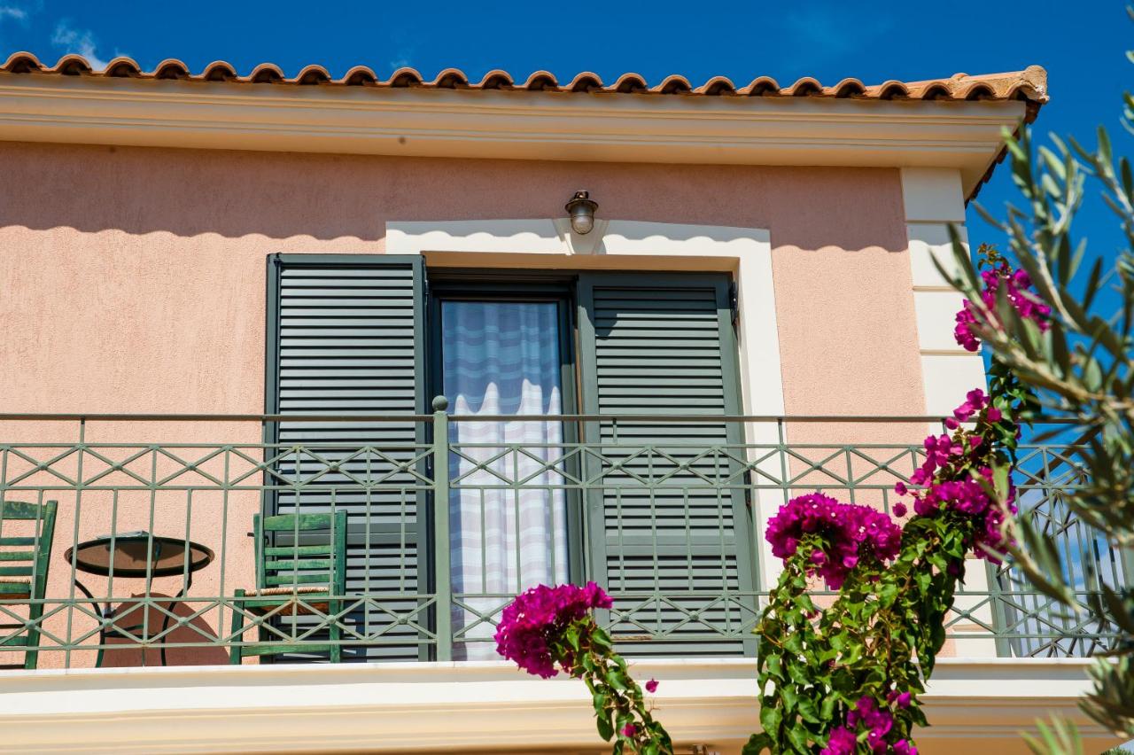 Two-Bedroom Apartment with Sea View - First Floor
