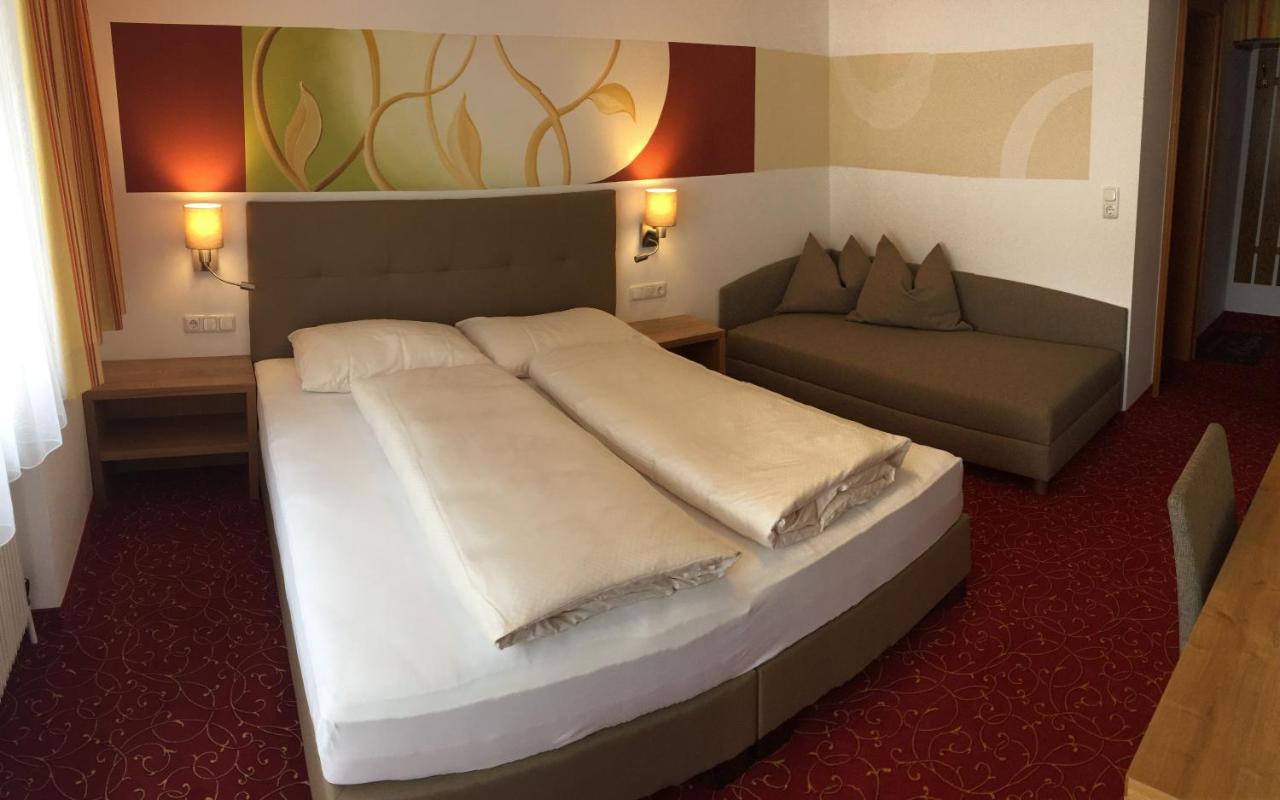 Dreibettzimmer