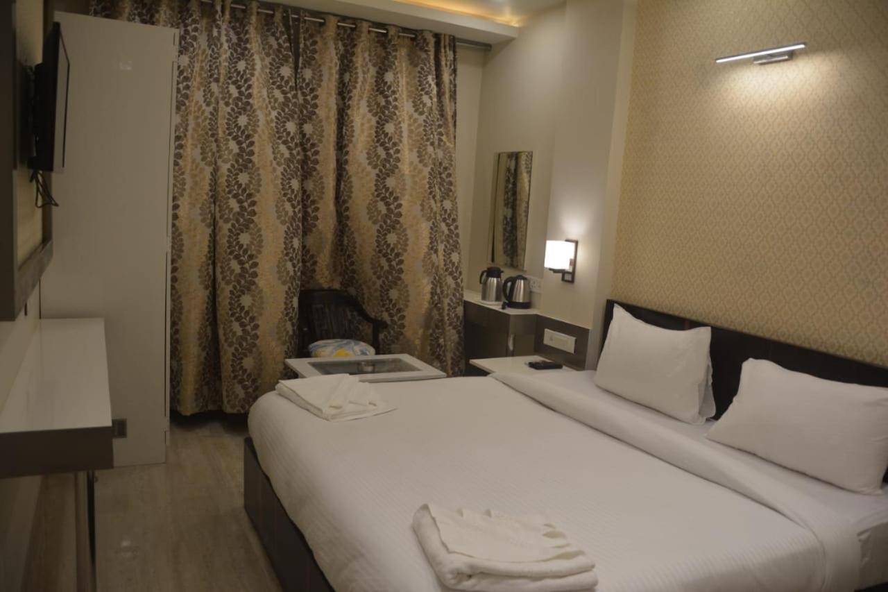 B&B Vârânasî - Hotel Varanasi Heritage - Bed and Breakfast Vârânasî