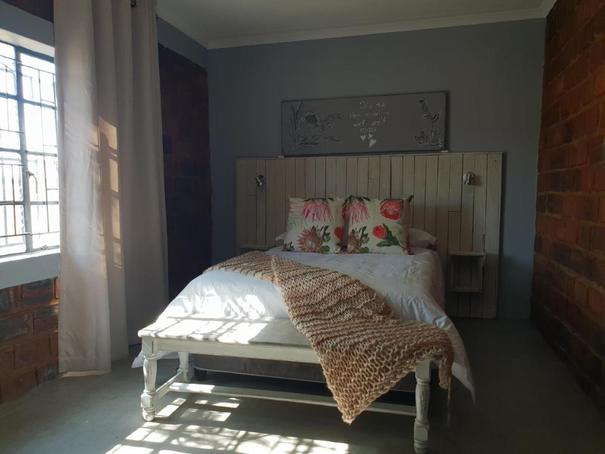 Gemaqulibe-Die Ou Stoor - Bed and Breakfast