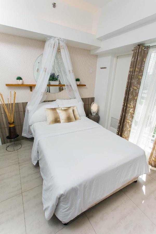 Cozy and Home Vacation Pad - Bed and Breakfast Tagaytay