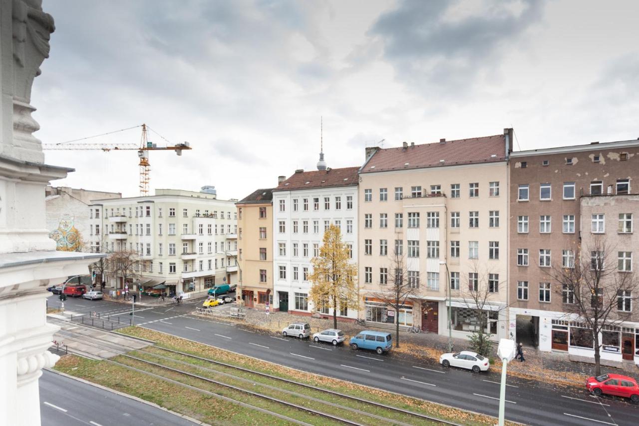 The Danziger, 2 unique roof top units in PrenzlauerBerg, group & family friendly, from 2 up to 7 Guests - Chambres d'hôtes Berlin