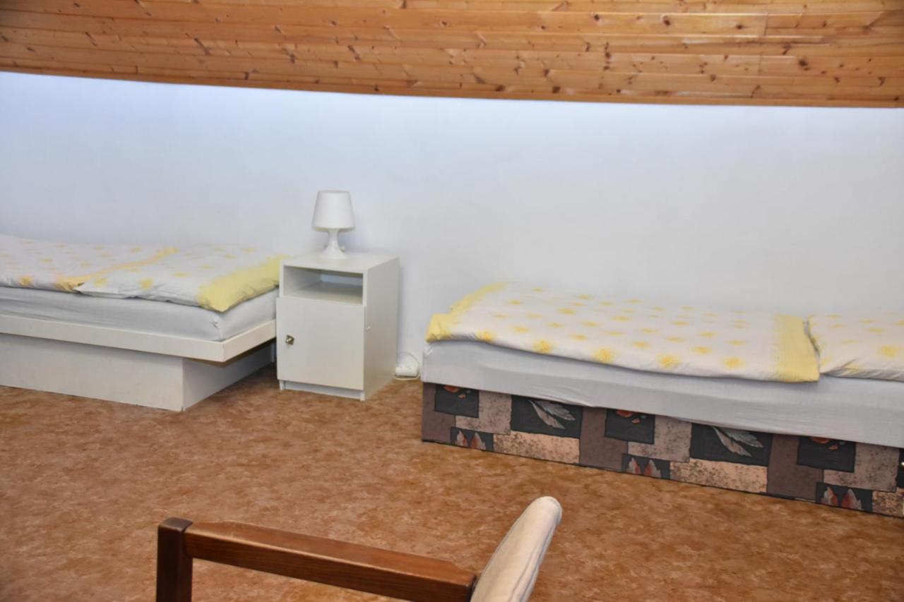 Deluxe Double Room with Shower