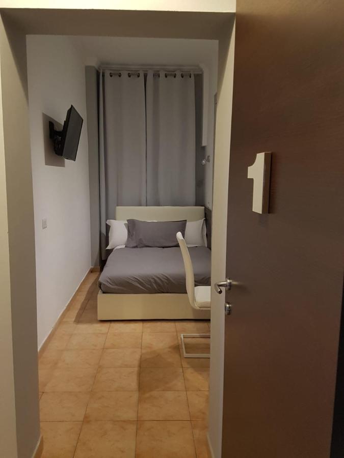 Einzelzimmer mit eigenem Bad