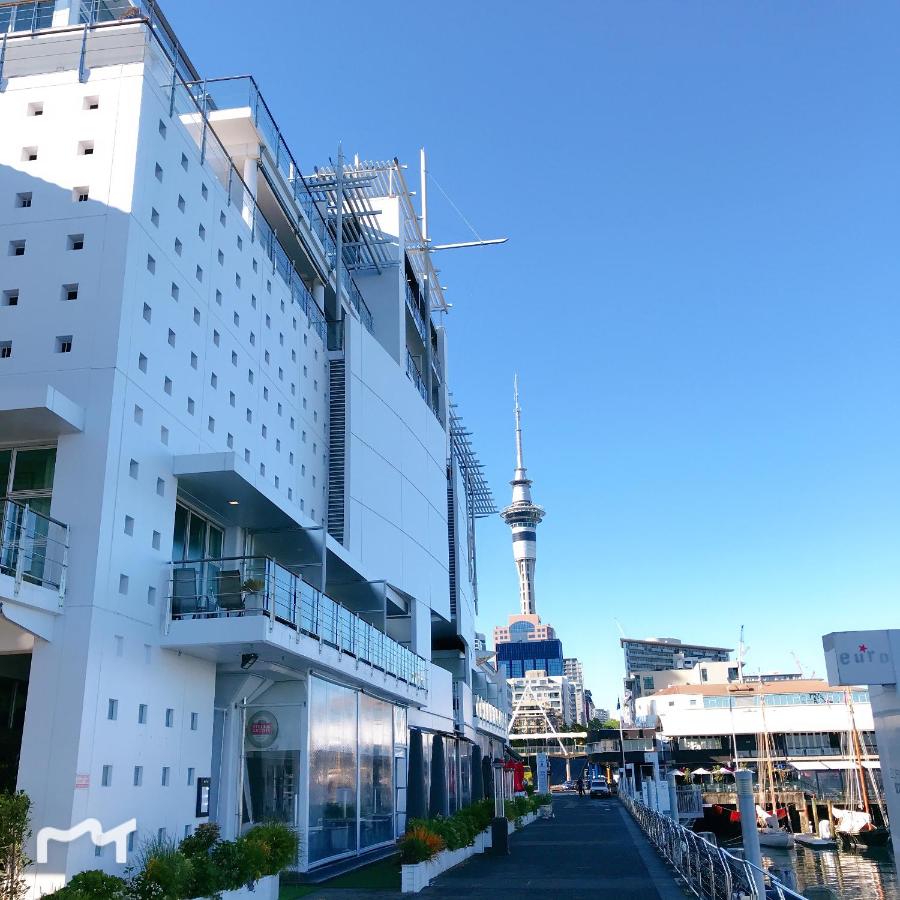 New Waterfront Penthouse on Princes Wharf with Harbor view! The heart of Auckland City! Free Parking! - B&B