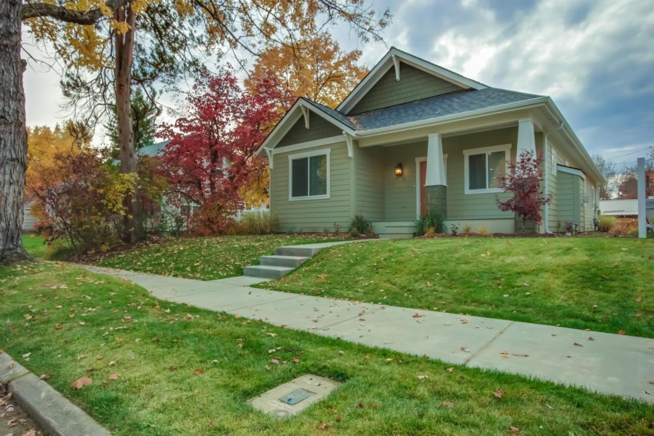 6th Street Retreat - B&B