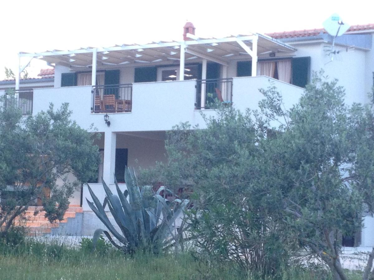 L&L Apartments - B&B Vir