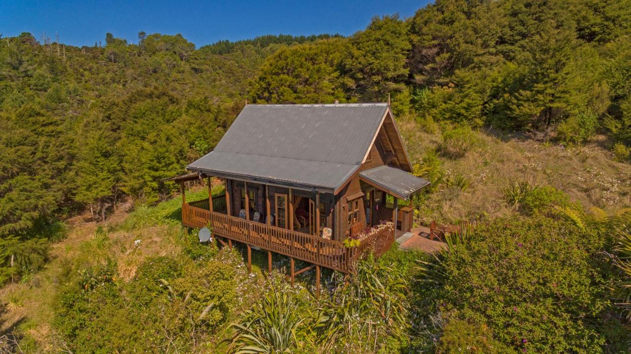 Kuaotunu Chalets - B&B