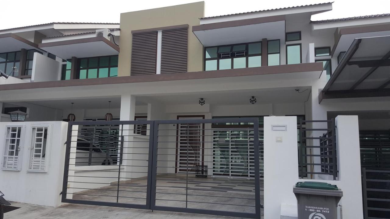 B&B Pasir Gudang - F.A Guesthouse Pasir Gudang - Bed and Breakfast Pasir Gudang