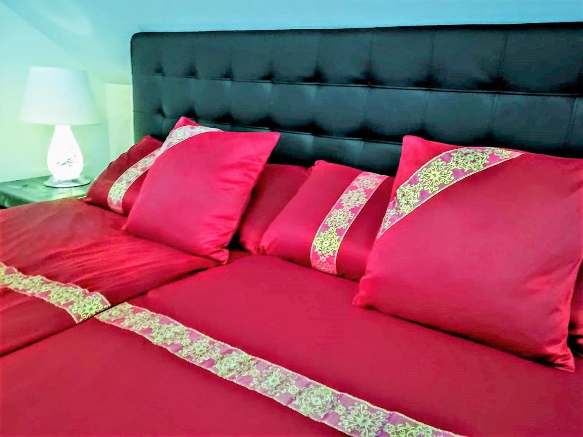 Deluxe Appartement met Balkon