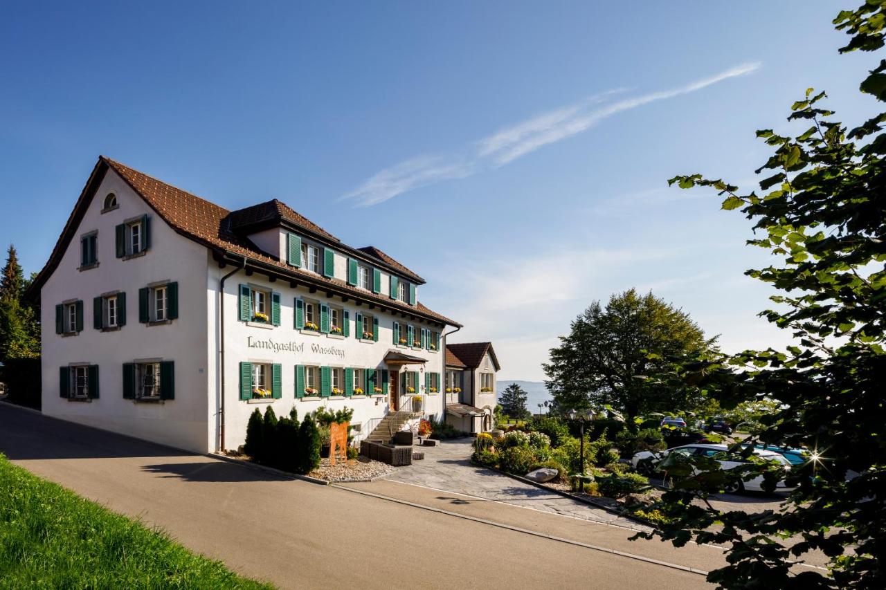 B&B Forch (südl. Teil) - Hotel Wassberg - Bed and Breakfast Forch (südl. Teil)