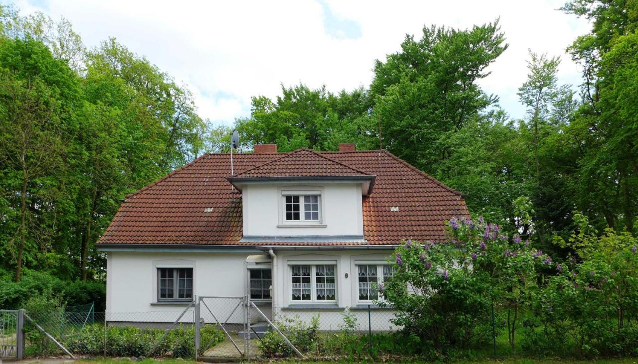 Ferienwohnungen & Bungalow Karlchen - Bed and Breakfast Korswandt