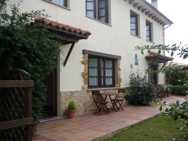 Apartamentos Rurales La Caramba - B&B