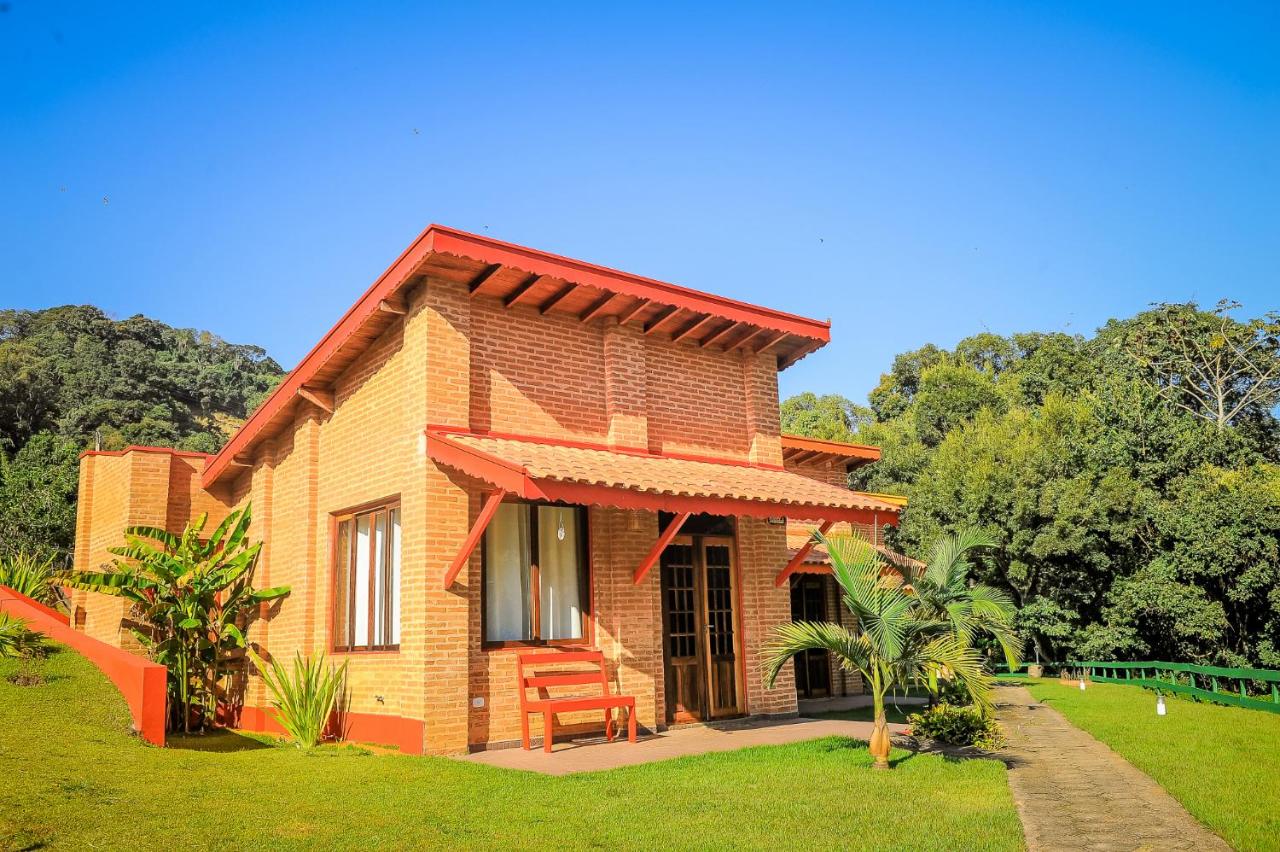 Encantos do Vale Pousada e SPA Cultural - B&B