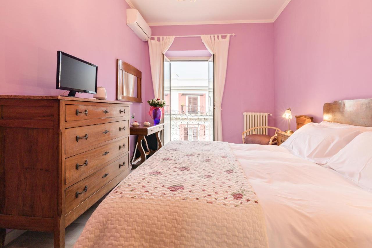 Double Room with Private External Bathroom