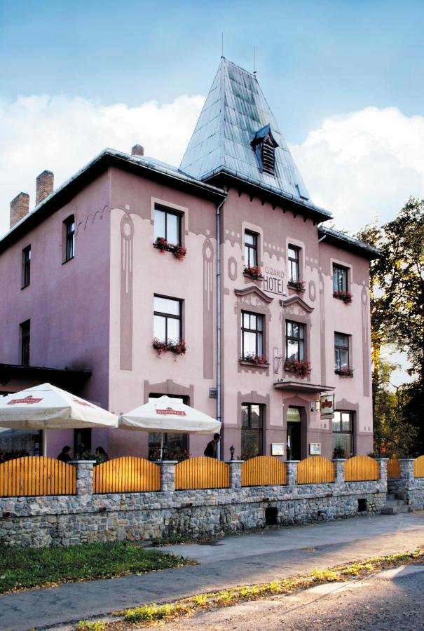 B&B Řevnice - Hotel Grand - Bed and Breakfast Řevnice