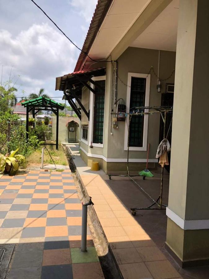 Homestay Tapang - Bed and Breakfast