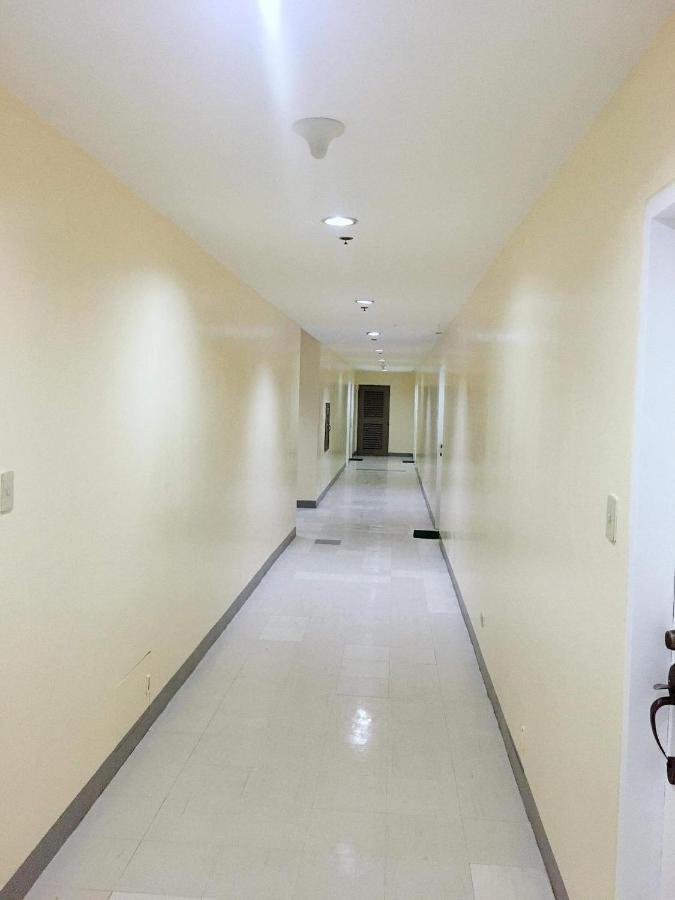 Affordable 2 BR 2 BA w/ Skycable, Netflix, & Amazon Prime - B&B