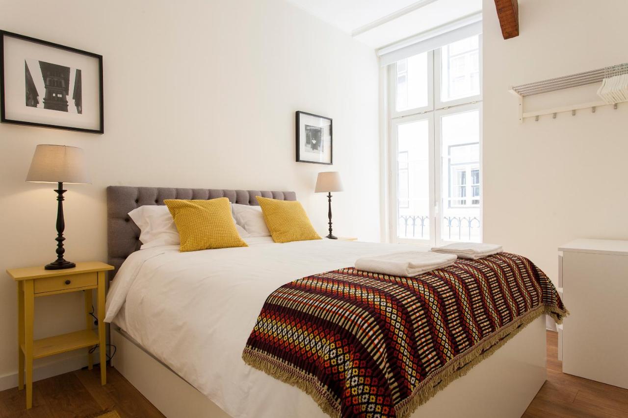 Apartamento de 5 dormitorios - 1ª planta