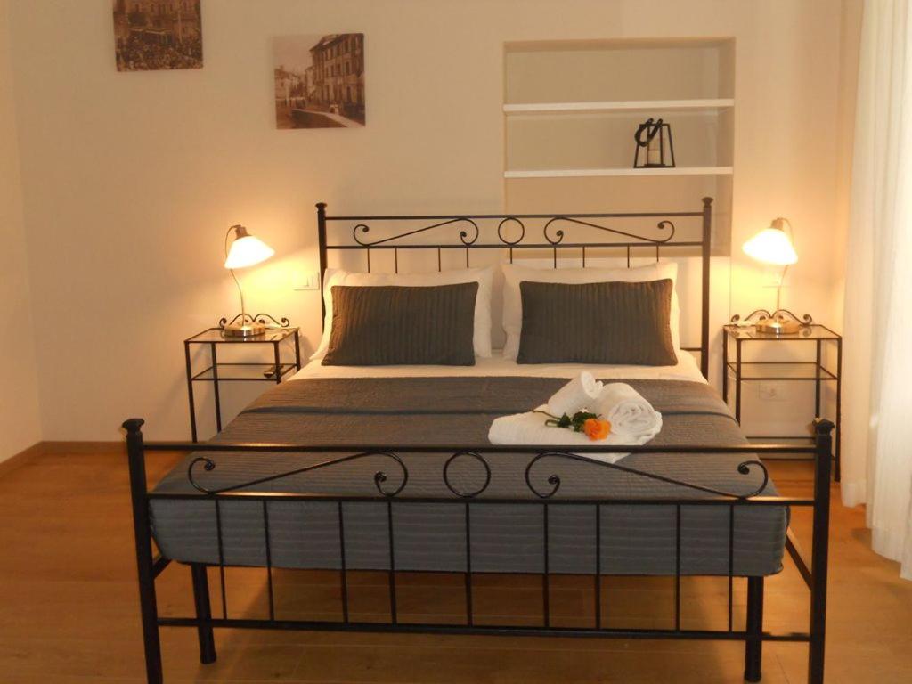 B&B Pietrasanta - Appartamento URANIA - LE MUSE - Bed and Breakfast Pietrasanta