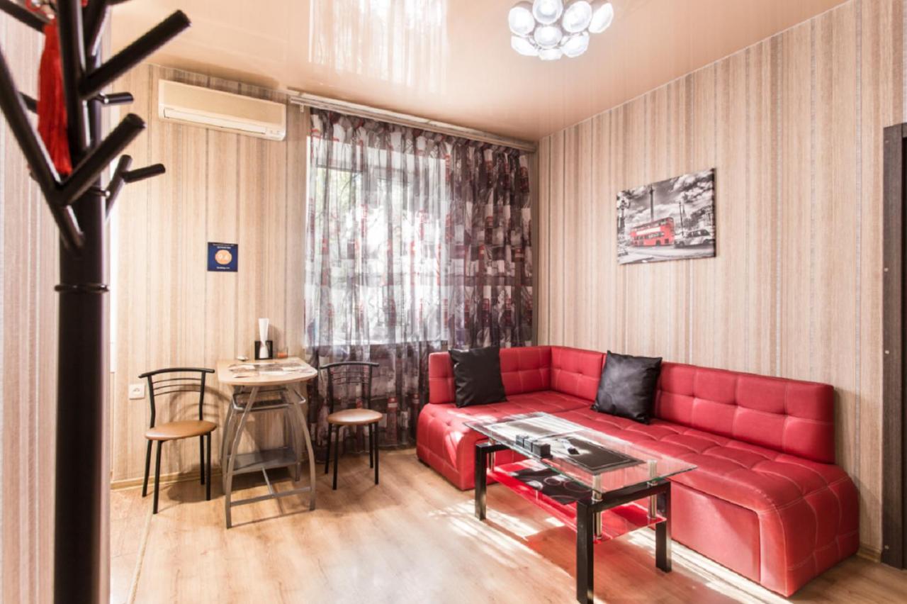 One-Bedroom Apartment Troitskaya street 12