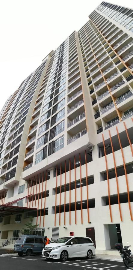 Residences at Daya by SR Home - B&B