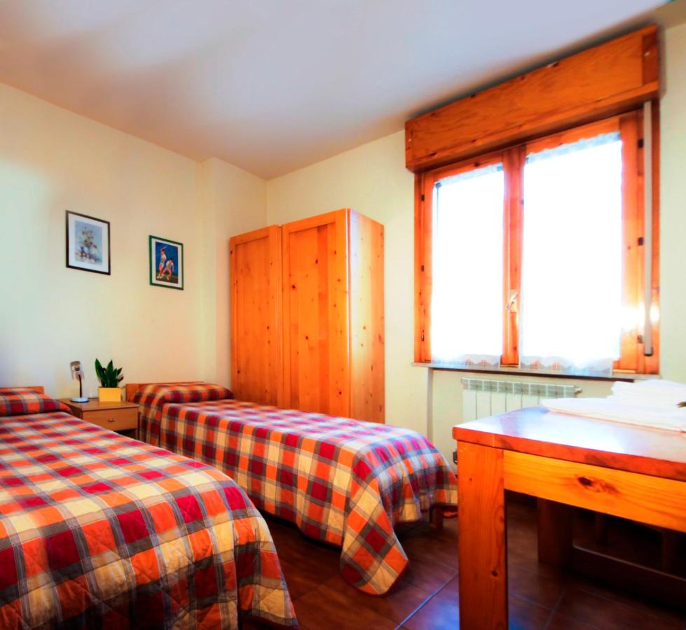 Appartamento con 2 Camere da Letto e Balcone
