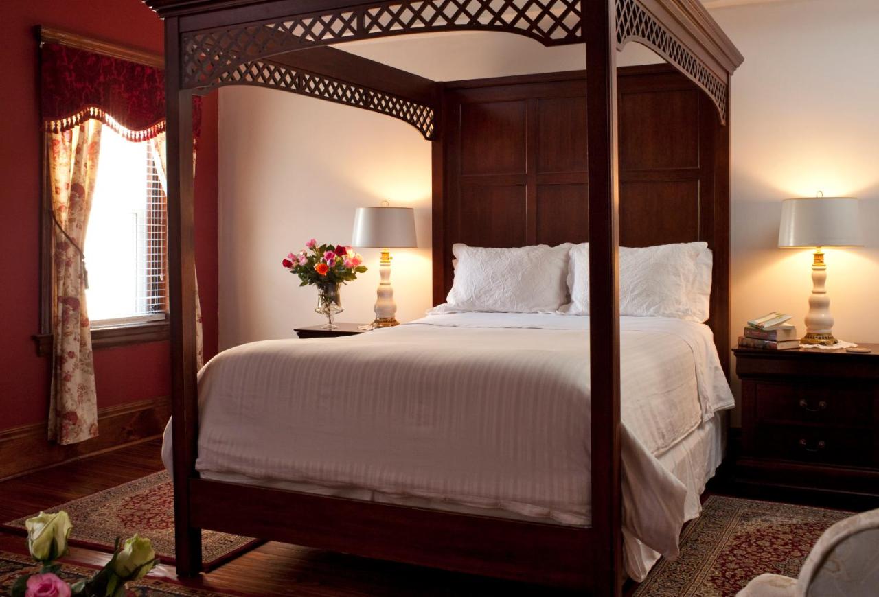 Zimmer 403 mit Queensize-Bett 