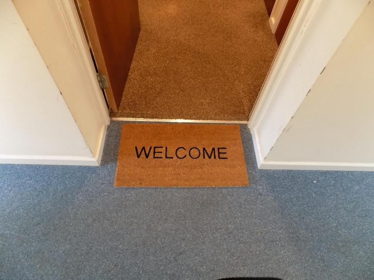 A Home From Home 3 - Bed and Breakfast