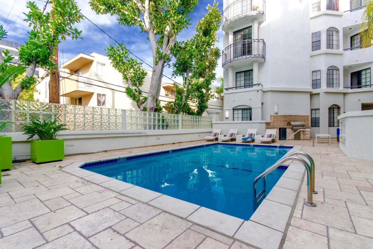 Beverly Hills Adjacent 2-Bedroom Penthouse - Chambres d’hôtes