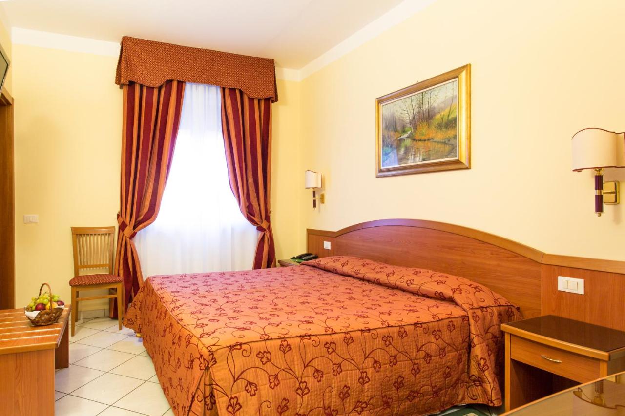 B&B Carisio - Hotel Ristorante Paladini - Bed and Breakfast Carisio