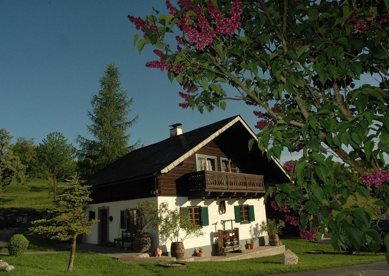 Ferienhaus Margarethe mit 4 Schlafzimmern und Seeblick